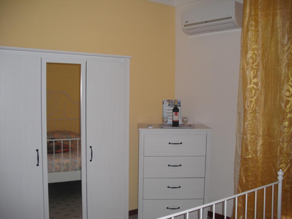 Appartamenti Corollai Trapani Buitenkant foto