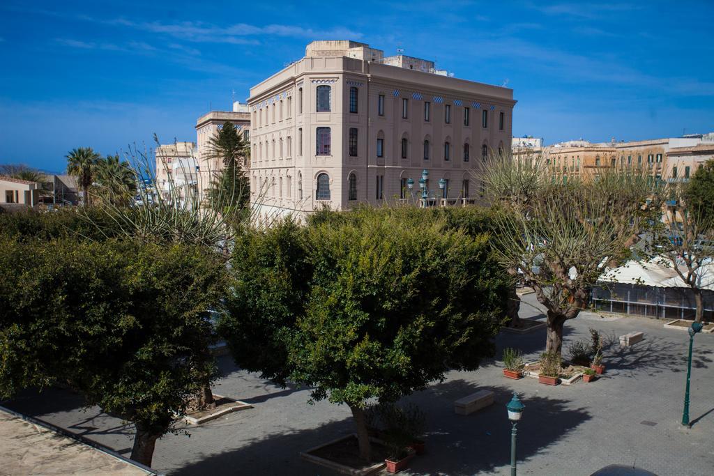 Appartamenti Corollai Trapani Buitenkant foto